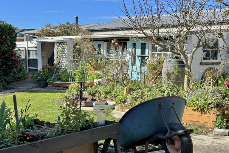 Photo of property in 37 Kinley Street, Rangiora, 7400