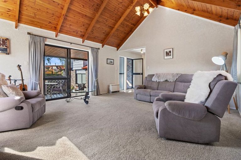 Photo of property in 124 Delamare Road, Pukete, Hamilton, 3200