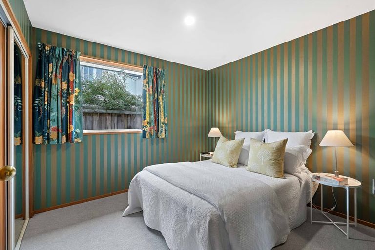 Photo of property in 2/35 Merrin Street, Avonhead, Christchurch, 8042