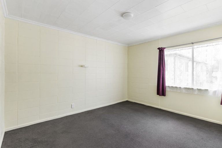 Photo of property in 102 Martin Street, Wallaceville, Upper Hutt, 5018