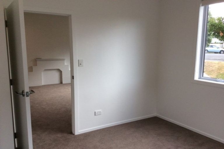 Photo of property in 28 Victoria Road, Mount Maunganui, 3116