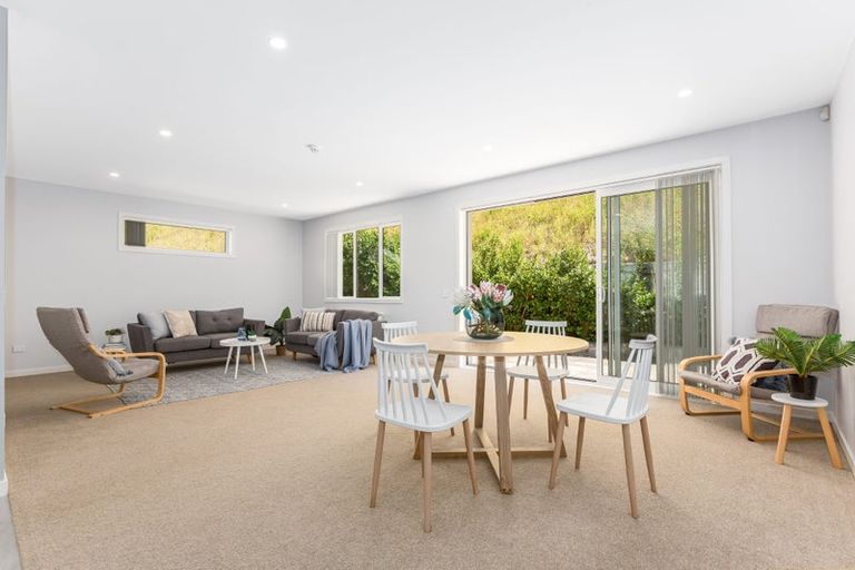 Photo of property in 47a Banks Boulevard, Whitby, Porirua, 5024