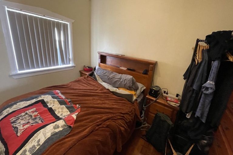 Photo of property in 324 Mount Albert Road, Mount Roskill, Auckland, 1041