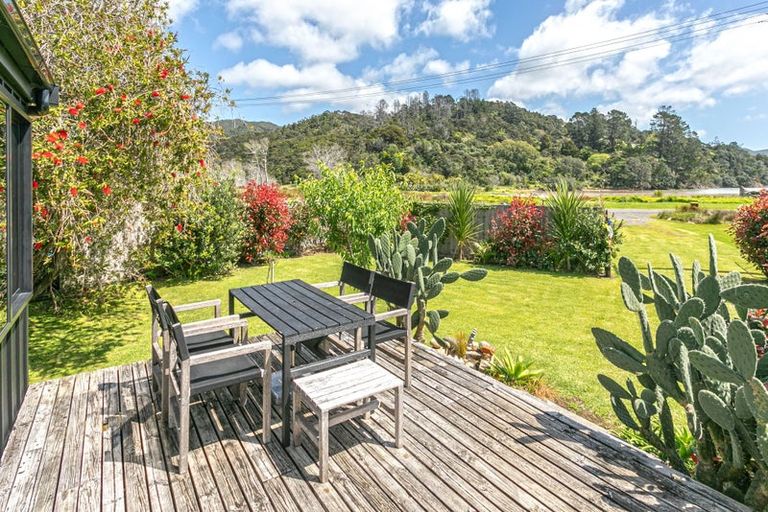Photo of property in 60 Carey Road, Port Charles, Coromandel, 3584