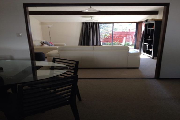 Photo of property in 4/214 Springfield Road, St Albans, Christchurch, 8014