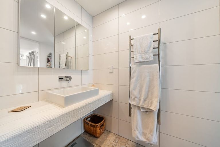 Photo of property in 80 Moana Road, Plimmerton, Porirua, 5026