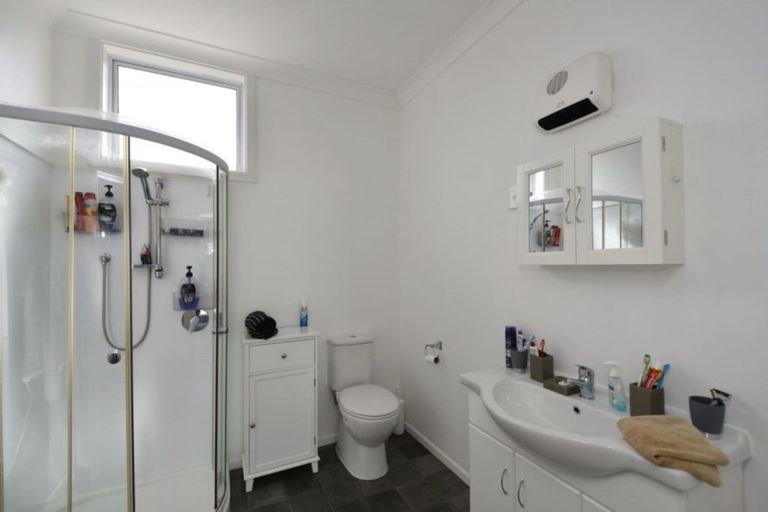 Photo of property in 22 Coronation Street, Strathern, Invercargill, 9812