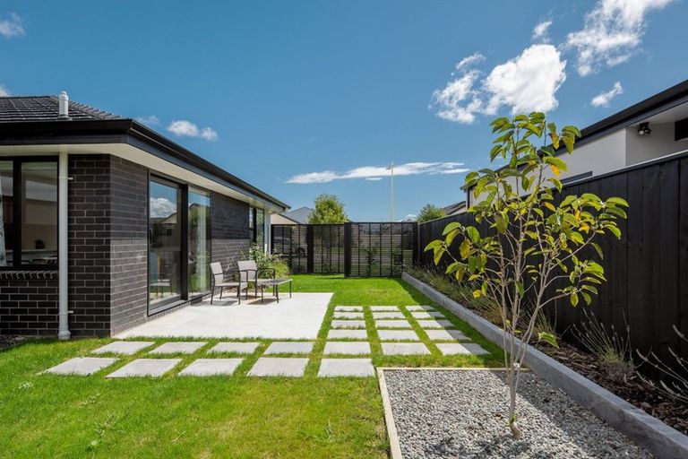 Photo of property in 14 Rose Manor Drive, Springlands, Blenheim, 7201