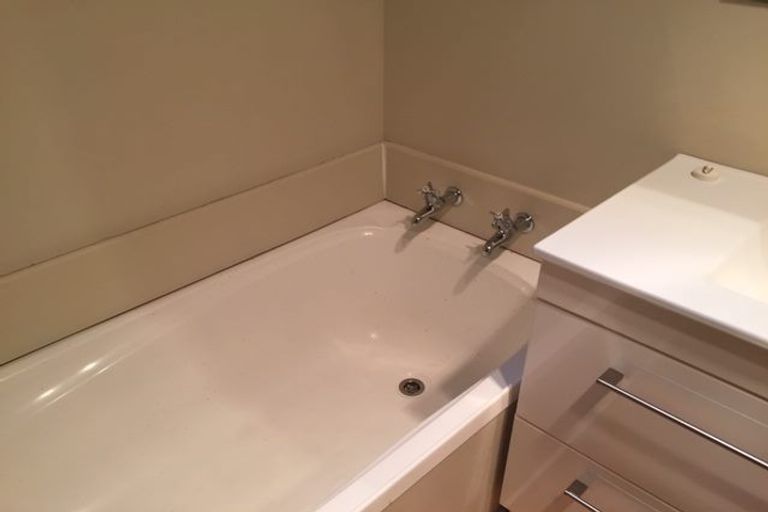 Photo of property in 72a Burke Street, Addington, Christchurch, 8024