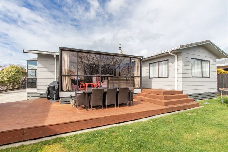 Photo of property in 26 Nikau Street, Inglewood, 4330