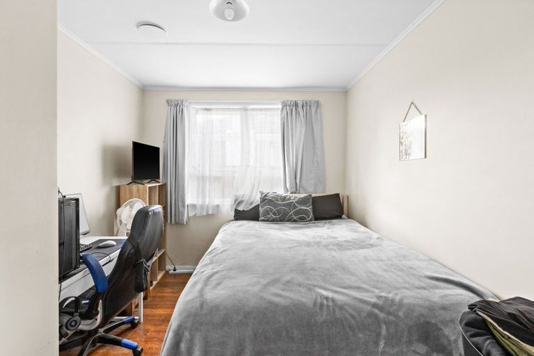 Photo of property in 413 Kotuku Street, Camberley, Hastings, 4120