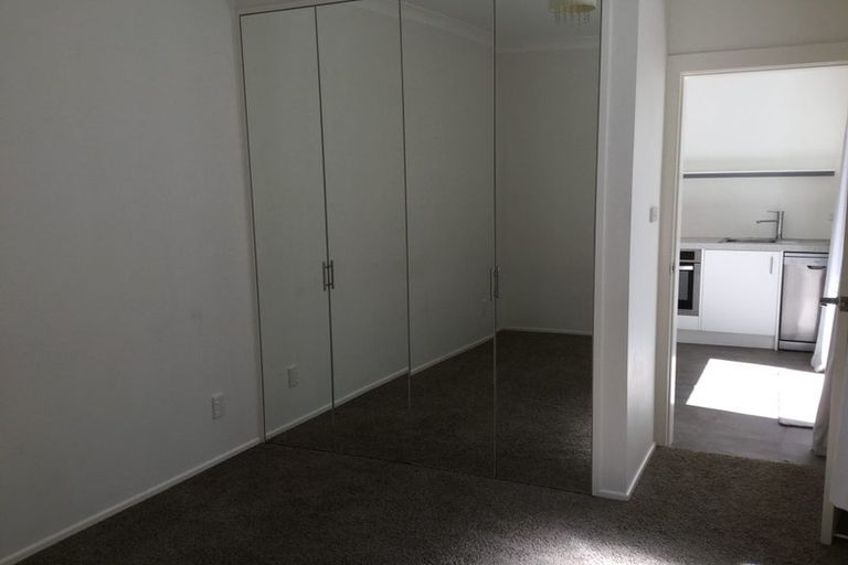 Photo of property in 1 Glasgow Street, Kelburn, Wellington, 6012