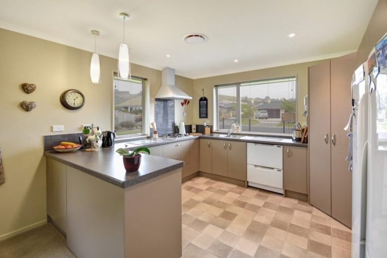Photo of property in 6 Calluna Crescent, Mosgiel, 9024