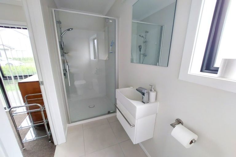 Photo of property in 22 Ridgedale Crescent, Flagstaff, Hamilton, 3210