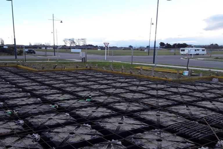 Photo of property in 24 Hodgkinson Road, Pegasus, 7612