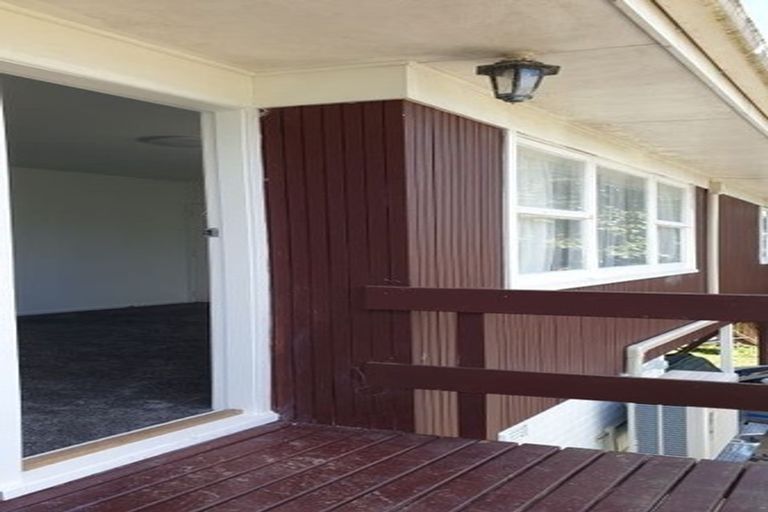 Photo of property in 2/197 Forrest Hill Road, Forrest Hill, Auckland, 0620