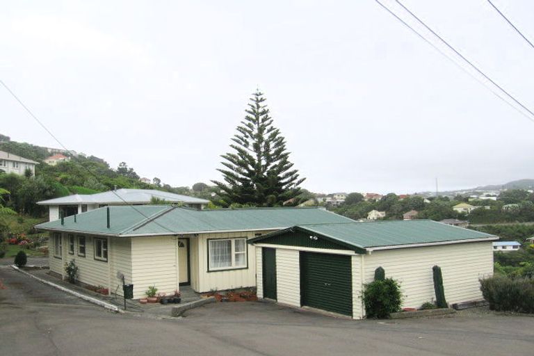 Photo of property in 39 Cheshire Street, Wilton, Wellington, 6012