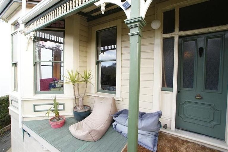 Photo of property in 29 Hawthorn Avenue, Mornington, Dunedin, 9011