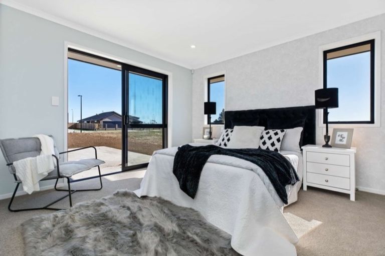 Photo of property in 52 Sunset Drive, Pukekohe, 2120