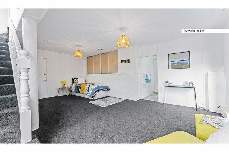 Photo of property in 61 Pemberton Avenue, Bayview, Auckland, 0629