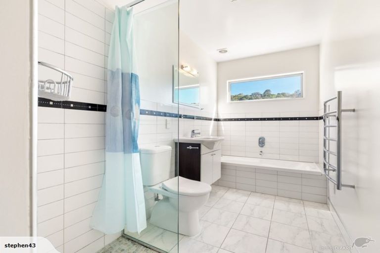 Photo of property in 32a View Road, Houghton Bay, Wellington, 6023