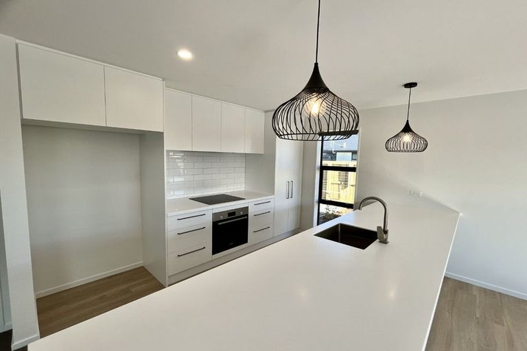 Photo of property in 21 Longore Way, Rolleston, 7614