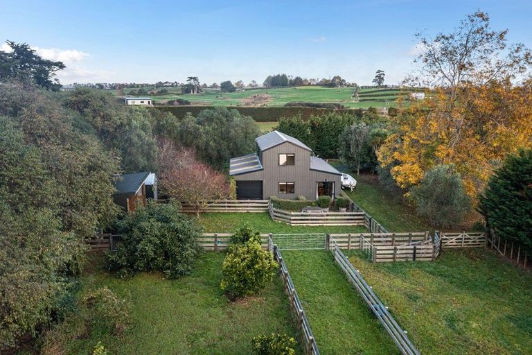 Photo of property in 126 Blackbridge Road, Karaka, Papakura, 2580