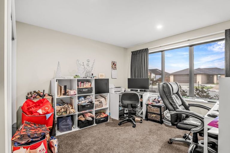 Photo of property in 6 Clegg Street, Woodend, 7610