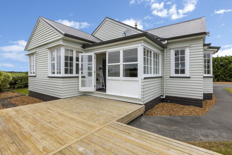 Photo of property in 387 Smart Road, Hillsborough, New Plymouth, 4372