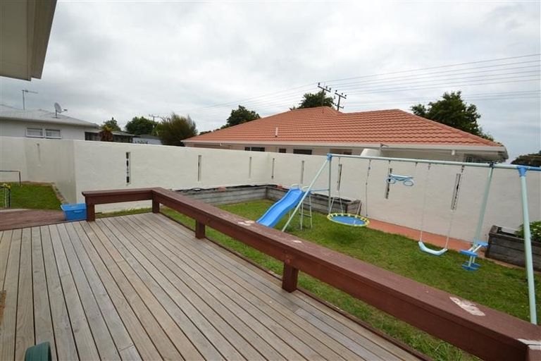 Photo of property in 32 Neale Avenue, Stoke, Nelson, 7011