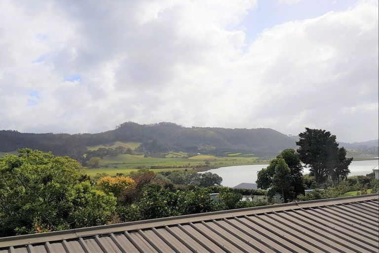Photo of property in 237 Tanners Point Road, Tanners Point, Katikati, 3177