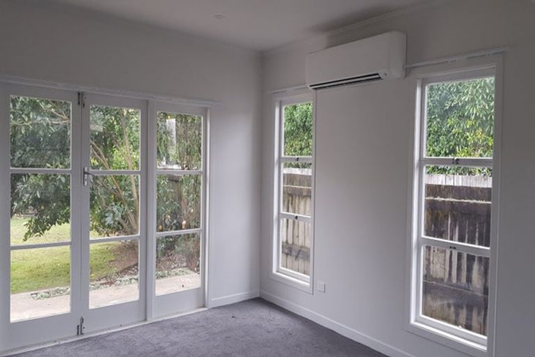 Photo of property in 2 Bailey Avenue, Claudelands, Hamilton, 3214