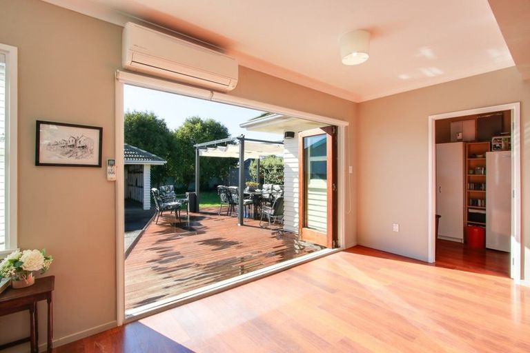 Photo of property in 4 Morgan Avenue, Marewa, Napier, 4110