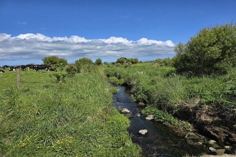 Photo of property in 189 Namu Road, Opunake, 4681