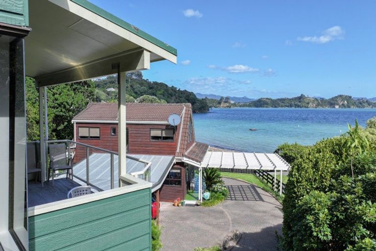 Photo of property in 442 Colville Road, Coromandel, 3584