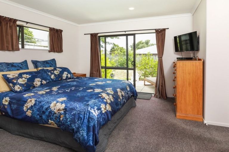 Photo of property in 37 Tuirangi Street, Flagstaff, Hamilton, 3210