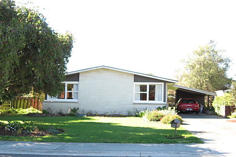Photo of property in 11 Everest Avenue, Havelock North, 4130