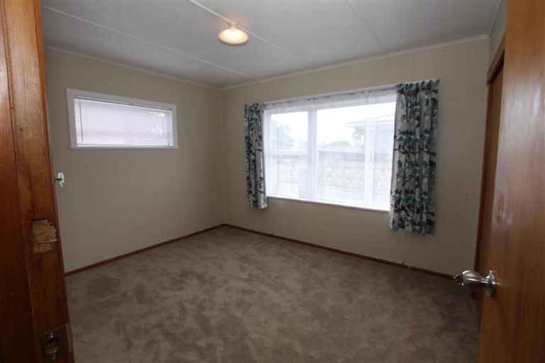 Photo of property in 95 Ennis Avenue, Pakuranga Heights, Auckland, 2010