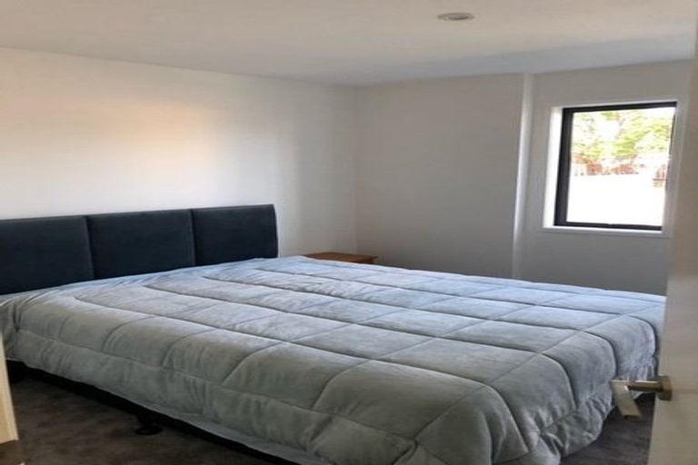 Photo of property in 1/8g Gray Avenue, Mangere East, Auckland, 2024