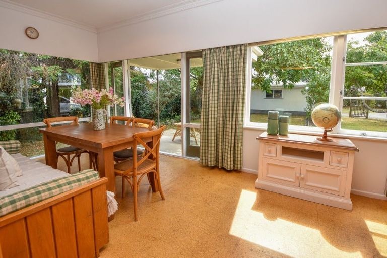 Photo of property in 50 Kent Street, Carterton, 5713