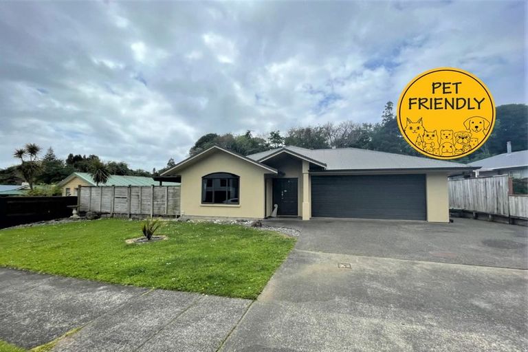 Photo of property in 51 Roto Street, Hurdon, New Plymouth, 4310