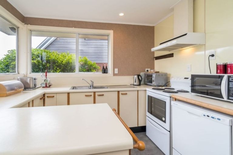 Photo of property in 324 Highcliff Road, Highcliff, Dunedin, 9013