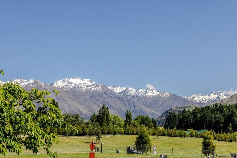 Photo of property in 90 Golf Course Road, Wanaka, 9305
