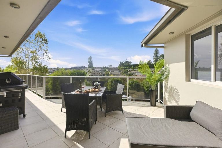 Photo of property in 48 Contour Avenue, Pyes Pa, Tauranga, 3112