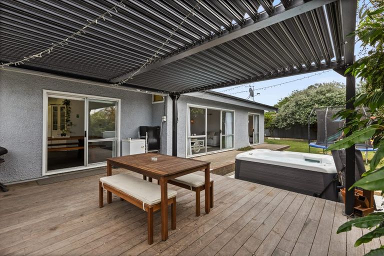 Photo of property in 51 Lyttelton Crescent, Tamatea, Napier, 4112