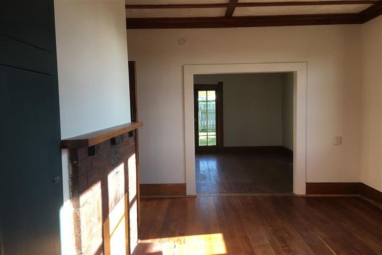 Photo of property in 8 Stanley Street, Dannevirke, 4930