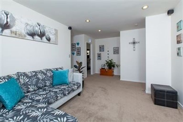 Photo of property in 95 Glenvar Road, Torbay, Auckland, 0630