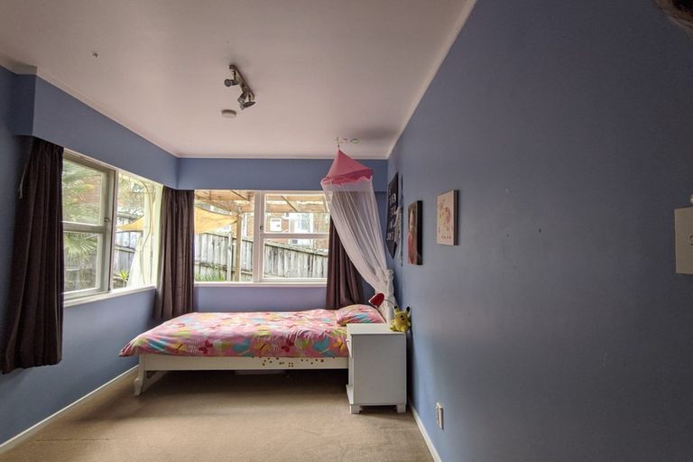 Photo of property in 1/68 Stredwick Drive, Torbay, Auckland, 0630