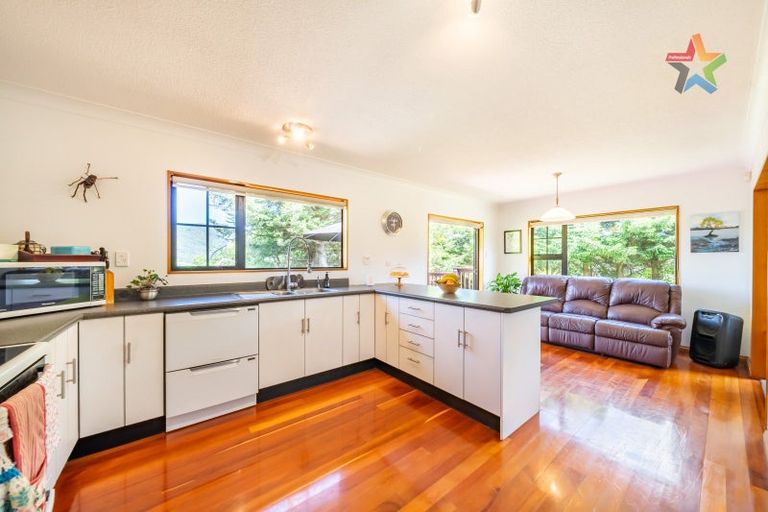 Photo of property in 21a Matariki Grove, Wainuiomata, Lower Hutt, 5014
