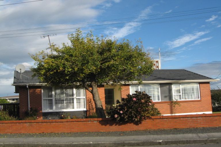 Photo of property in 2 Paisley Street, Balclutha, 9230